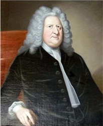 <p>Onder eigenaar Jacob Derk van Heeckeren (1665-1749) wordt de voorgevel voorzien van een middenrisaliet met nieuwe entreepartij (www.genealogieonline.nl). </p>

